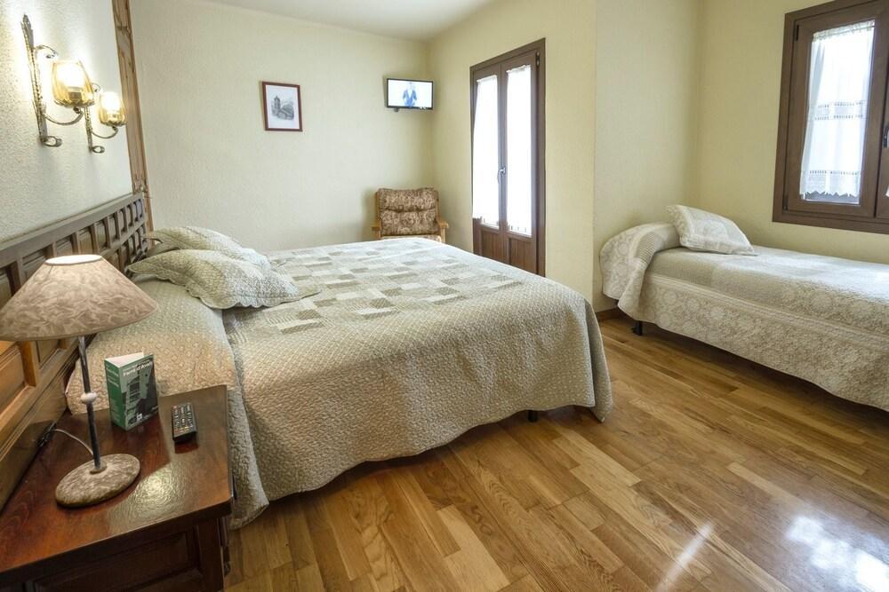 Hotel Farre D'Avall 바루에라 외부 사진